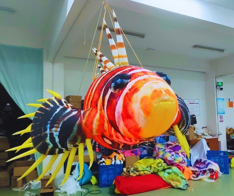 2m Inflatable Spikey Rainbow Fish – Underwater Party Prop for Events ...