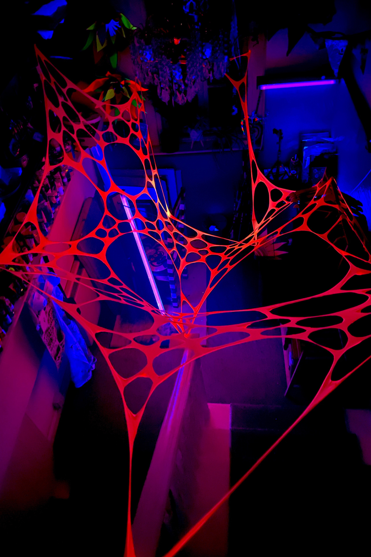 UV-reactive psychedelic decorations available to hire for events