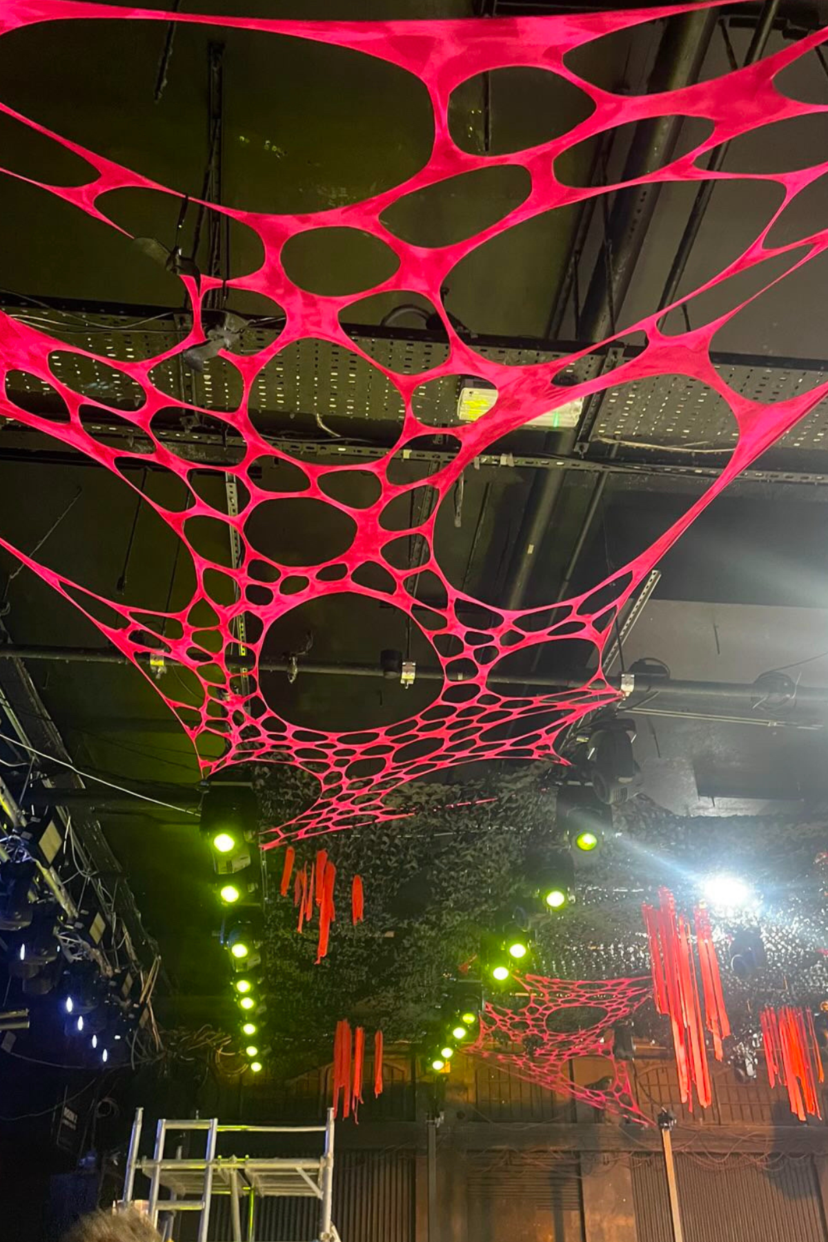 Hire psychedelic UV pink props for dancefloors and festivals