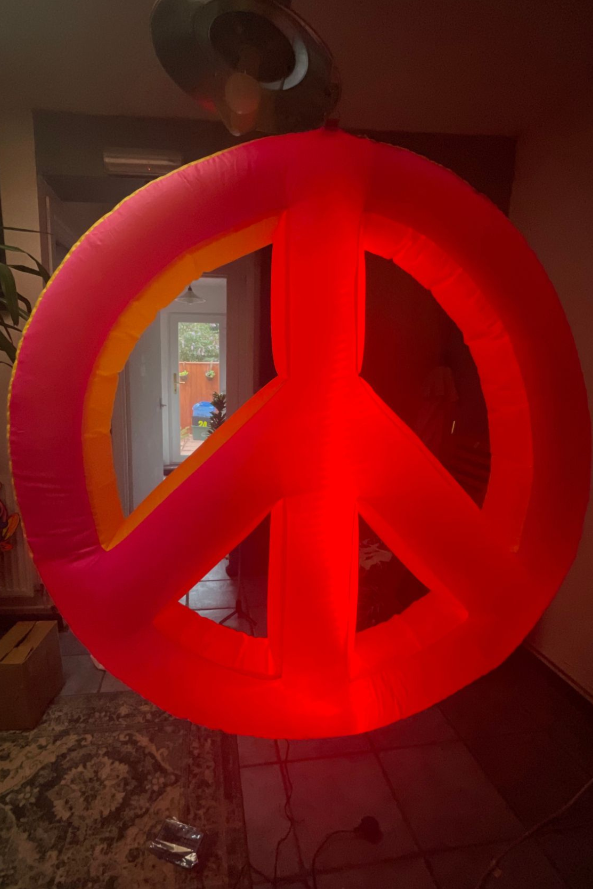 1.2m LED Inflatable Peace Sign Hire Pack