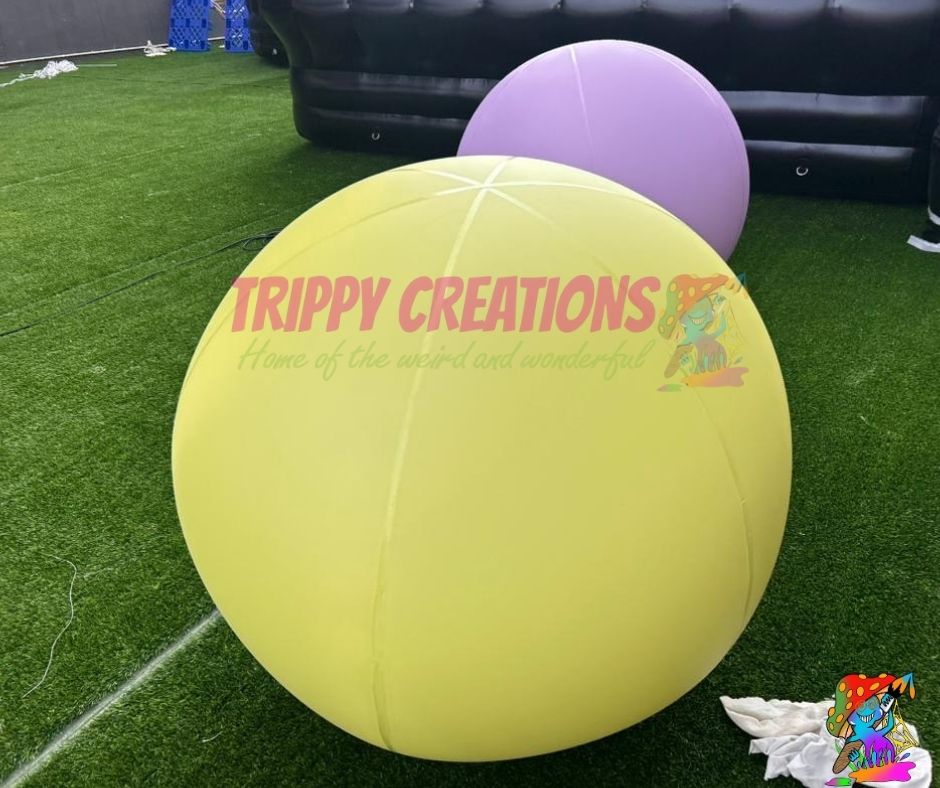 Waterproof Inflatable Snooker Balls Ceiling Decor for Snooker Club and Sports Events