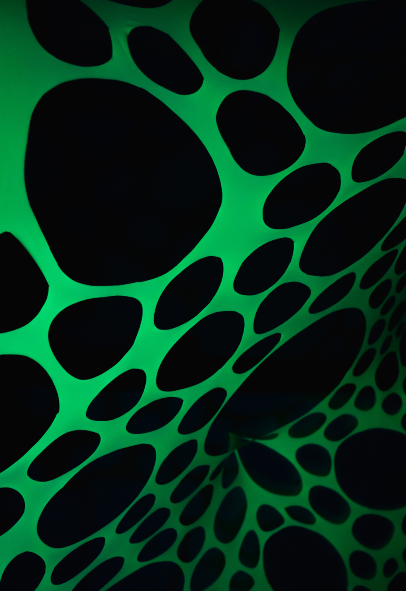 Set of 3 UV Stretch Decorations In Pink, White & Green